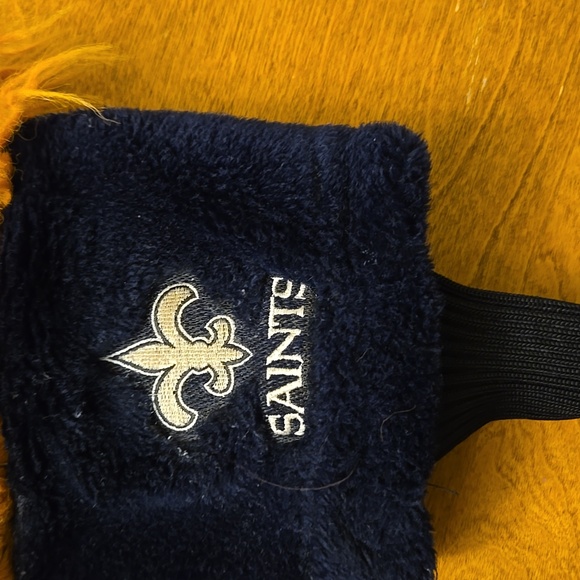 Vintage New Orleans Saints Driver cover in excellent condition. - Picture 3 of 6